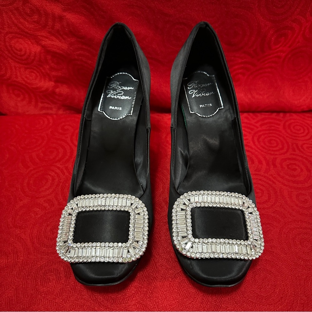 Roger Vivier Black Satin Heels with Silver Embellishment